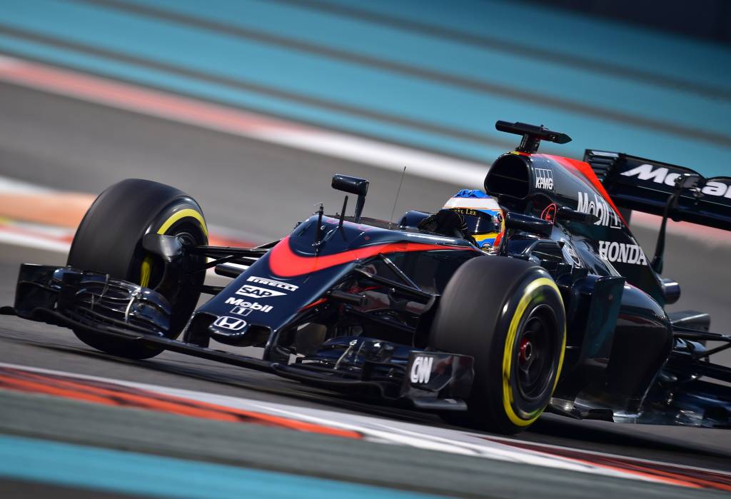 McLaren estaria na mira da Apple, que busca entrar no ramo automobilístico (Foto: ANDREJ ISAKOVIC/AFP)