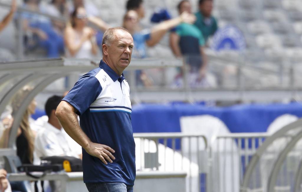 Mano Menezes chegou ao Cruzeiro no começo de setembro (Washington Alves/Light Press)