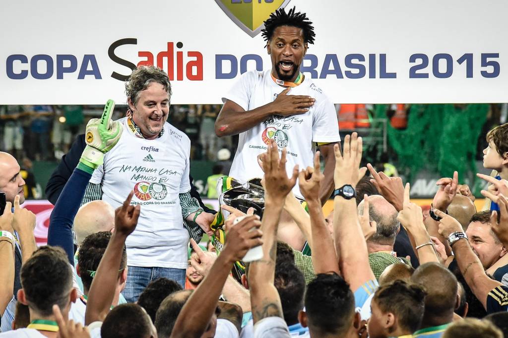 A camisa comemorativa do Palmeiras reforça domínio do time no Palestra (foto: Fernando Dantas/Gazeta Press)