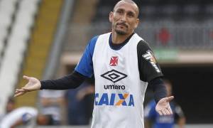 Guiñazu deve deixar o Vasco e já tem sondagens do futebol argentino (foto: Marcelo Sadio/Divulgação)