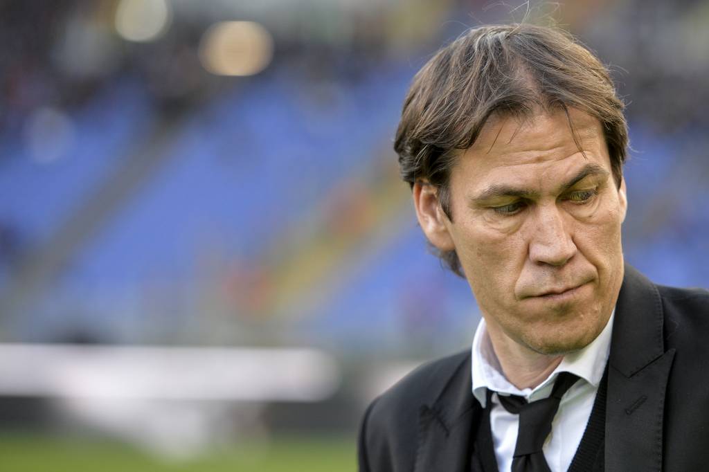 O técnico Rudi Garcia quer levar a Roma à ponta da tabela (Foto: Andreas Solaro/AFP)