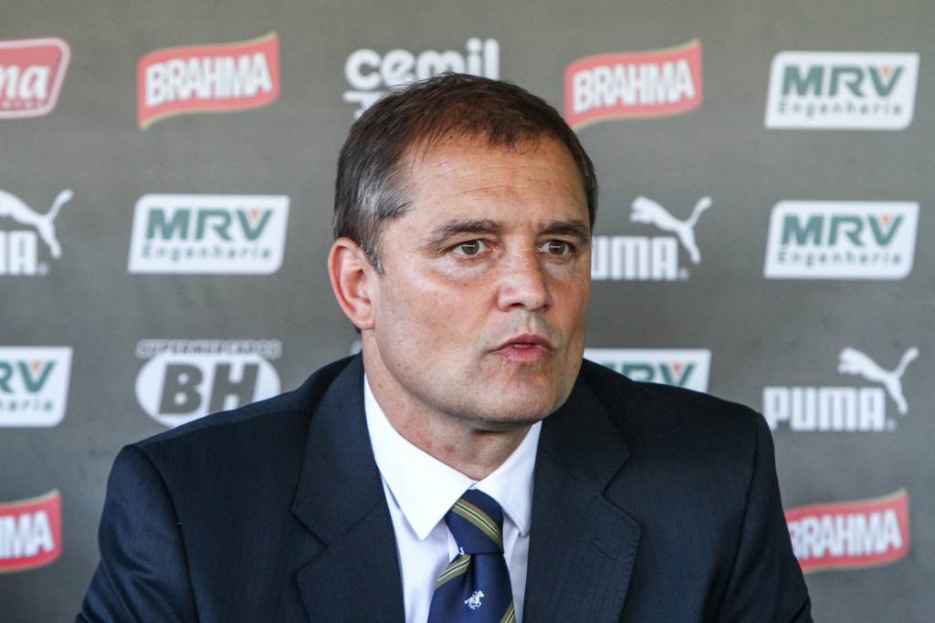 Diego Aguirre e sua comissão técnica conviveram com duras críticas da imprensa gaúcha em sua passagem pelo Inter (Bruno Cantini/CAM)
