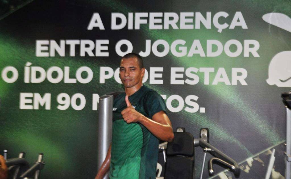 Sem clube desde 2013, Gilberto Silva chegou a utilizar as instalações do CT Lanna Drumond para se recuperar de uma lesão (Carlos Cruz/AFC)