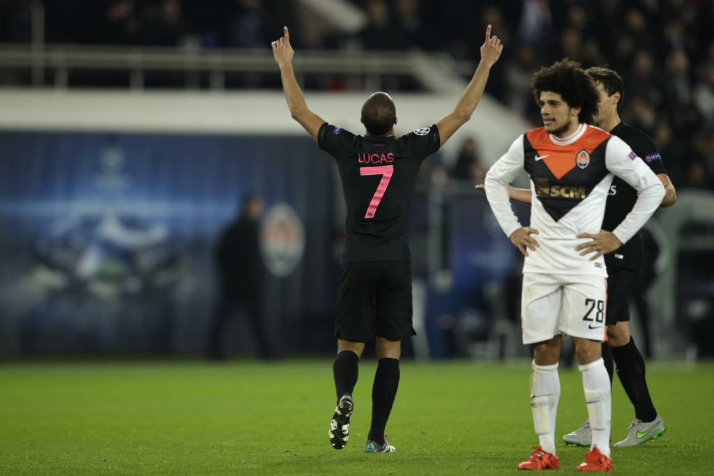 Decisivo, Lucas marcou o gol da vitória do PSG no encerramento da fase de grupos (foto: Kenzo Tribouillard/AFP)
