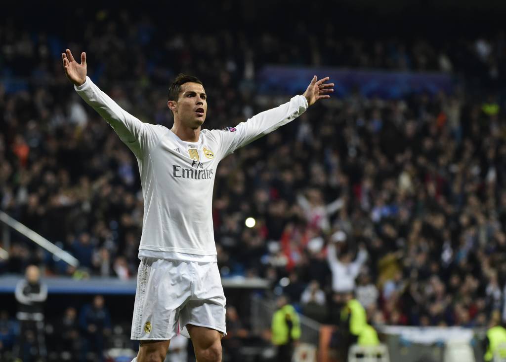 Nesta terça-feira, Cristiano Ronaldo roubou e cena e fez quatro gols na Suécia (foto: Pierre-Philippe Marcou/AFP)