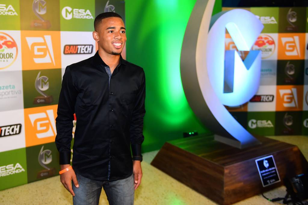 Gabriel Jesus foi campeão em sua primeira temporada como profissional (Foto: Sergio Barzaghi/Gazeta Press)