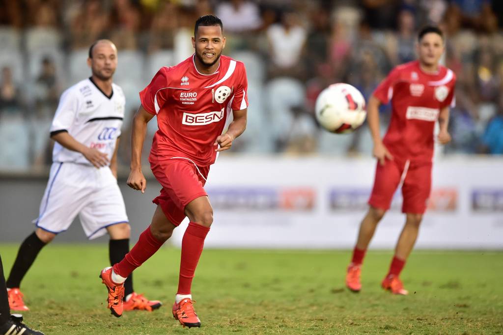 Geuvânio é um dos jogadores que pode deixar o Santos por conta da ausência de Libertadores (Foto: Fernando Dantas/Gazeta Press)