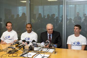 Presidente do Cruzeiro rasgou elogios à Deivid durante a apresentação do novo treinador celeste (Washington Alves/Light Press)