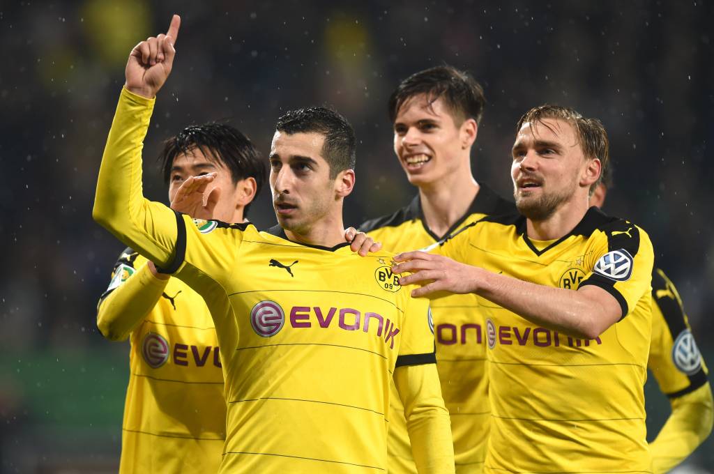 A equipe aurinegra avançou para as quartas e vai encarar o Werder Bremen (foto: CHRISTOF STACHE / AFP)