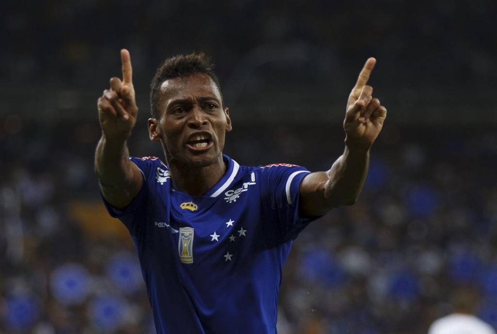 Pretendido por Furacão, Marquinhos preferiu ficar na Toca da Raposa (Vinnícius Silva/Light Press)