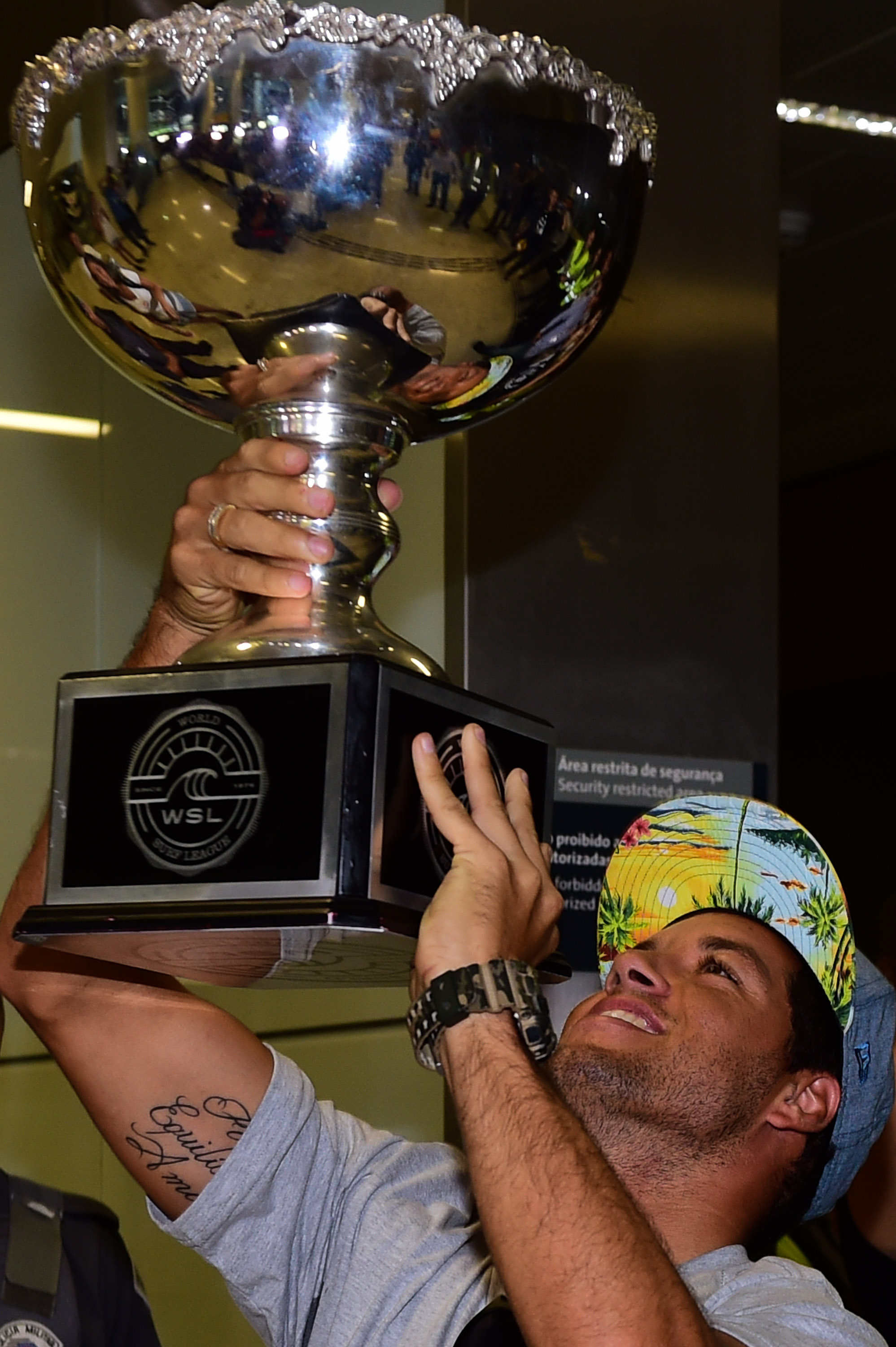 Mineirinho foi o segundo atleta brasileiro a conquistar o WCT (Fotos: Djalma Vassão/Gazeta Press)