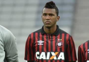 Destaque em 2014, Coutinho não foi o mesmo jogador neste ano (Gustavo Oliveira/CAP)
