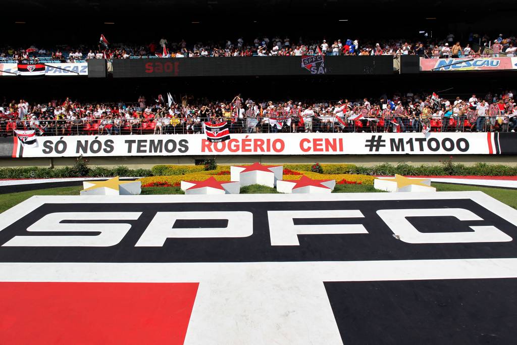 O elenco tricolor vai disputar a Libertadores sem grandes referências no time (foto: Djalma Vassão/Gazeta Press)