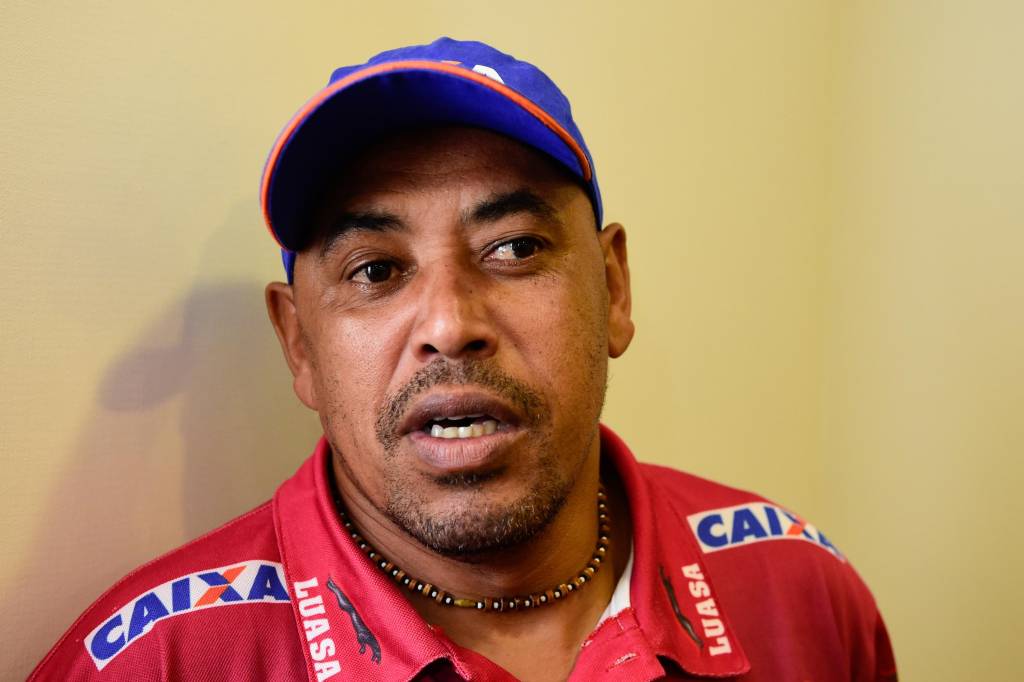 Técnico Luiz Antônio dos Santos, medalhista mundial, crê no sucesso de Maurine Kipchumba (Foto: Fernando Dantas/Gazeta Press)