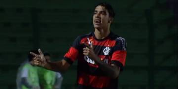 O Flamengo abriu o placar com Lucas Paquetá (Foto: Reprodução)