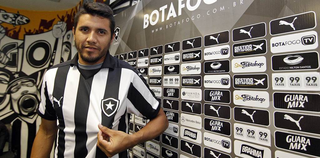Gervasio Núñez acumula passagens por Argentina, Polônia e Chile na carreira (foto: Vitor Silva/SSPress/Botafogo)