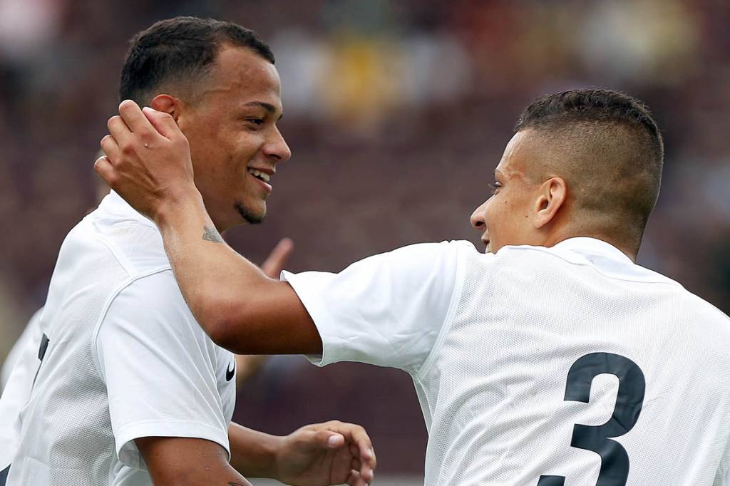 Poupados contra a Ferroviária, Natan e Matheus Oliveira devem voltar ao time (Foto: Pedro Azevedo)