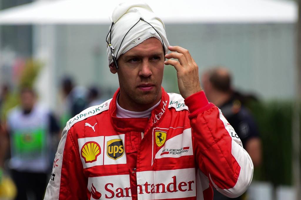 Sebastian Vettel venceu três provas em 2015 e sonha com mais em 2016 (Foto: Djalma Vassão/Gazeta Press)