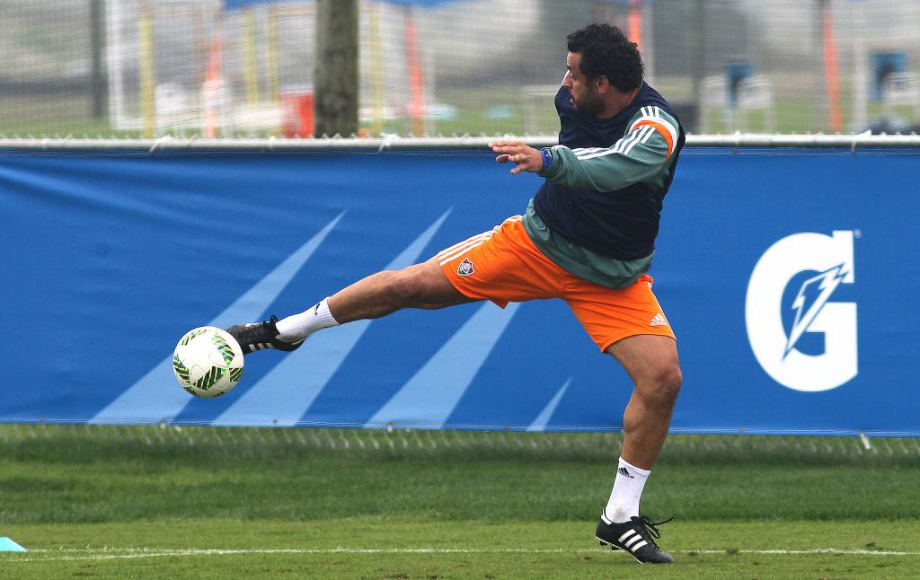 Fred formou dupla de ataque com Diego Souza em treino nos Estados Unidos (Foto: Nelson Perez/FFC)