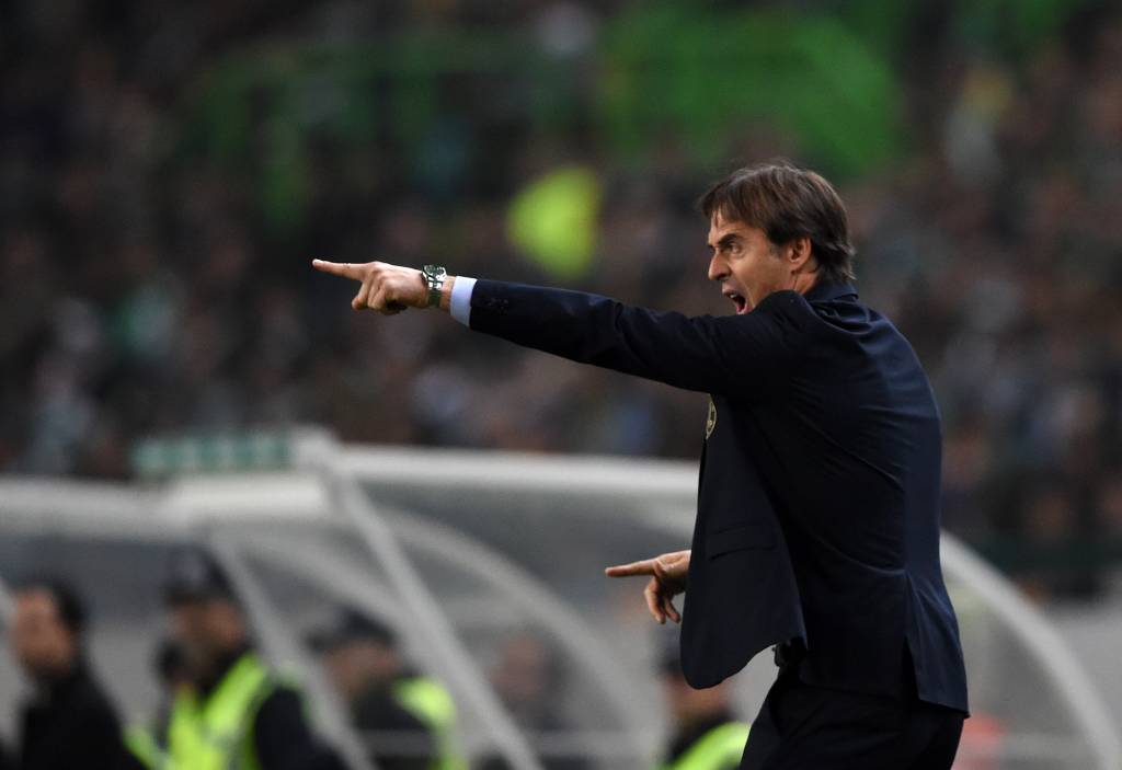 Porto demite técnico Julen Lopetegui (FRANCISCO LEONG/AFP)