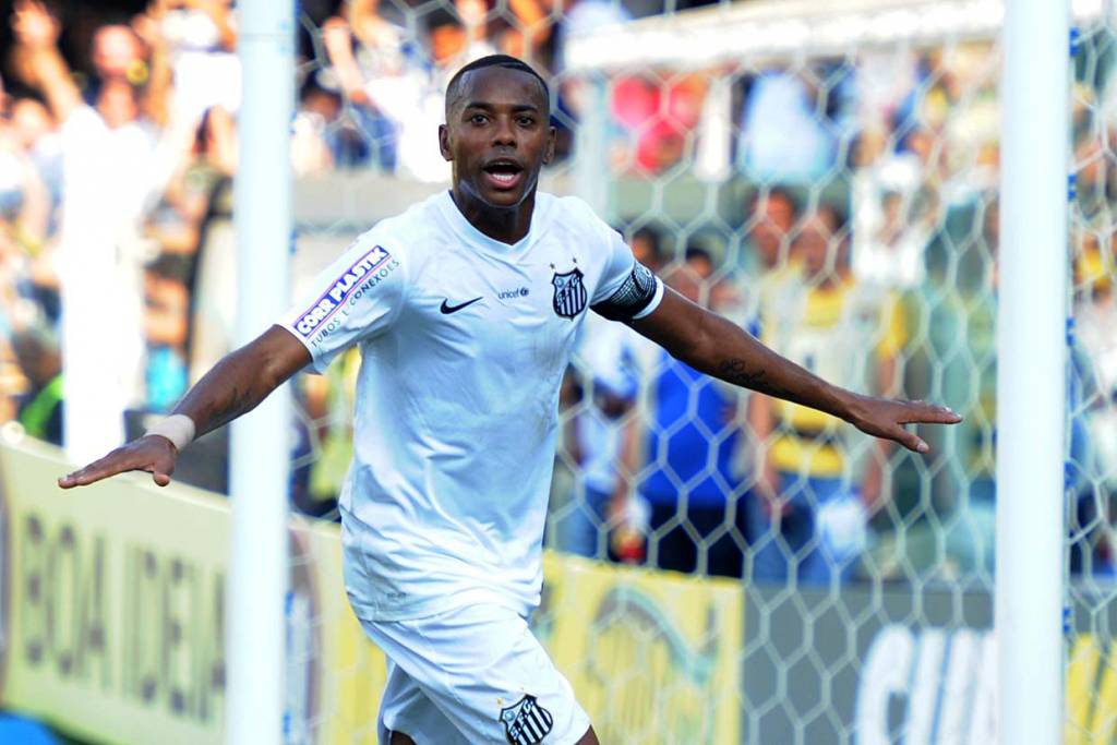 Em 2015, Robinho comandou o Santos na conquista do Campeonato Paulista (Foto: Ivan Storti)