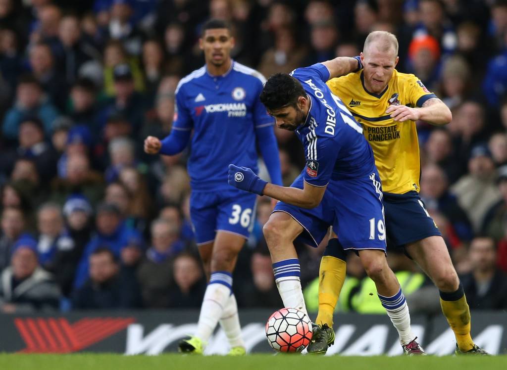 O atacante Diego Costa anotou o primeiro gol da partida (Foto: Justin Tallis/AFP)