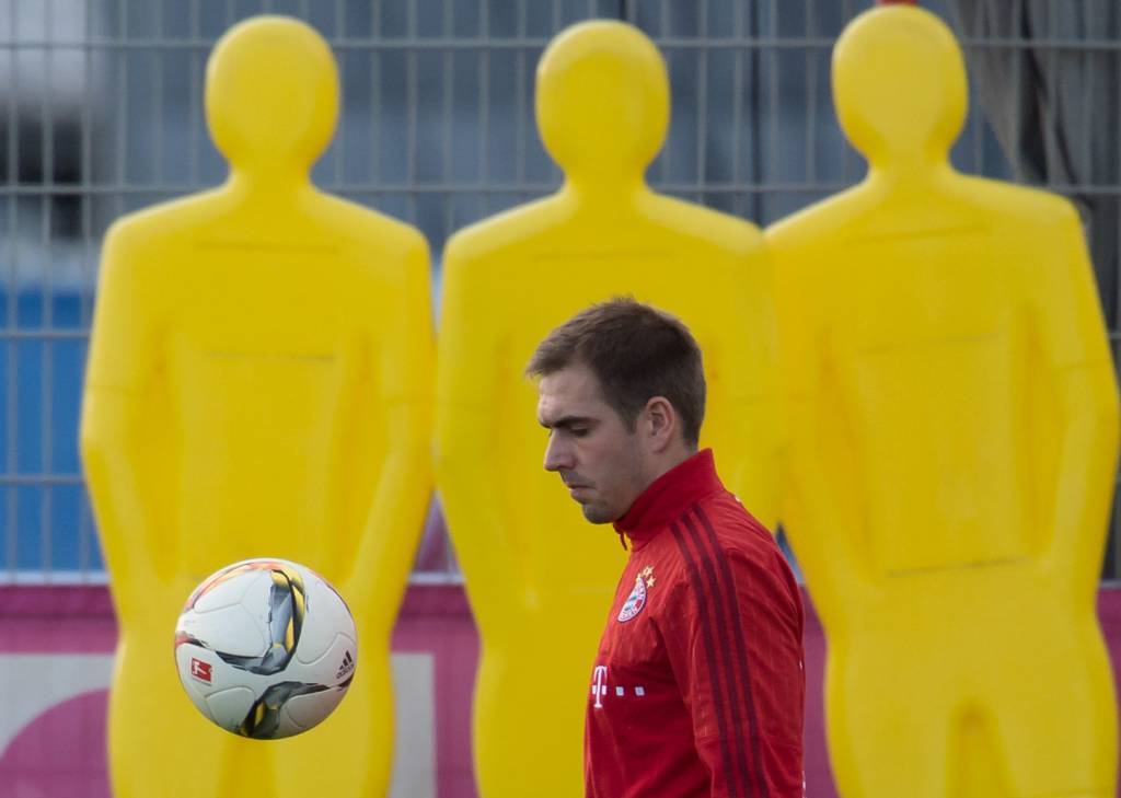 Philipp Lahm sugeriu outro formato para a prêmio Bola de Ouro da Fifa (Foto: Peter Kneffel/AFP)
