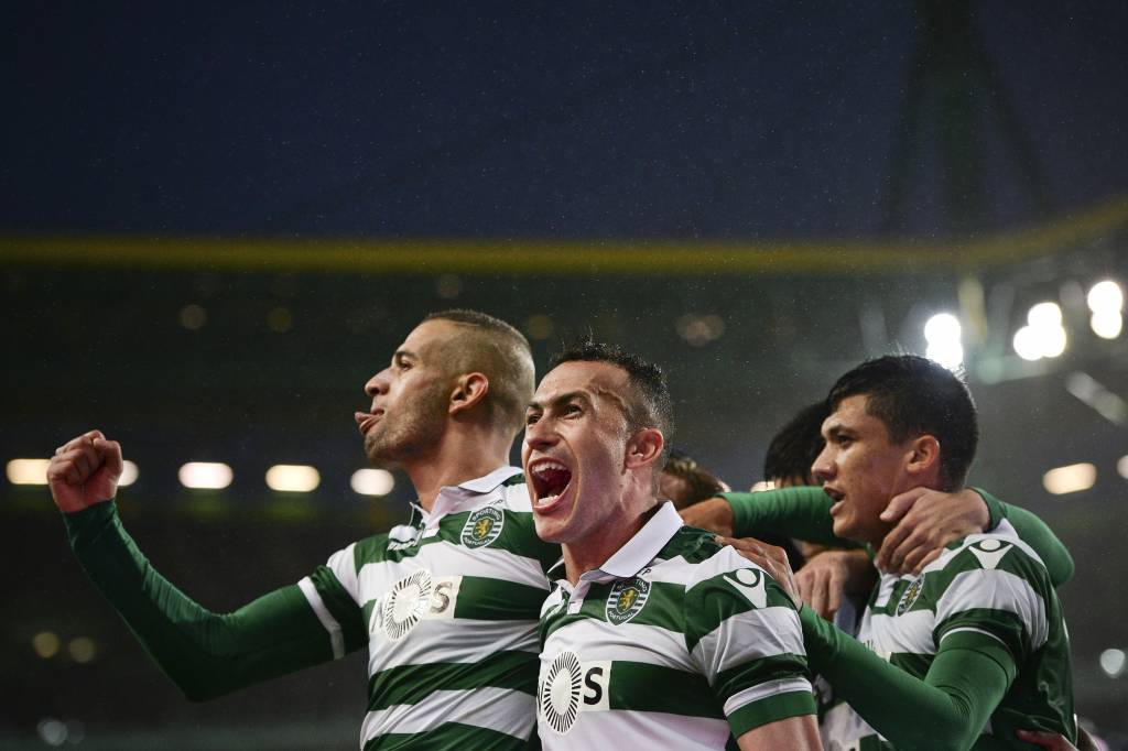 O Sporting é líder do Campeonato Português com quatro pontos de vantagem sobre o Benfica (Foto: Patricia de Melo Moreira/AFP)