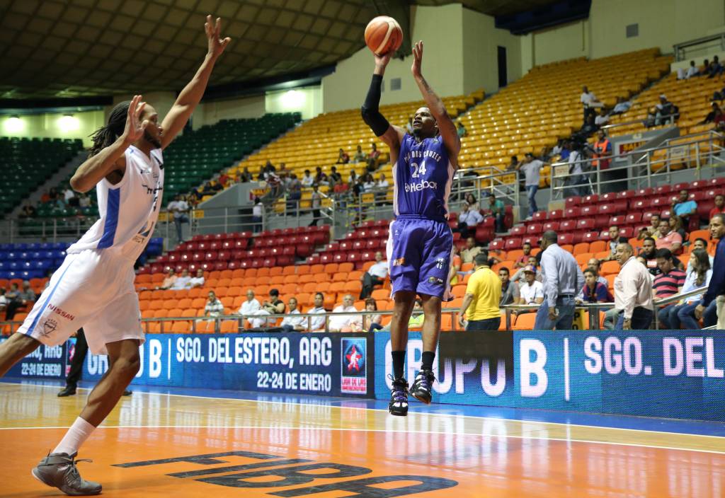 Shamell liderou o Mogi em primeira vitória (Foto: Jose Jimenez-Tirado/Fiba Américas)