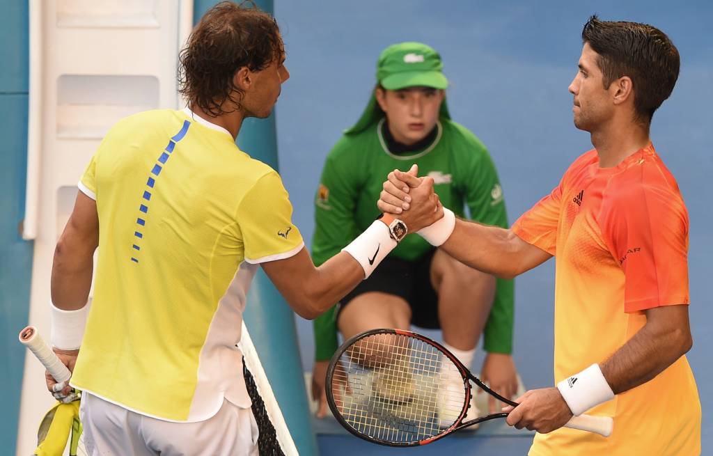 Em 2009, os dois se enfrentaram na semifinal do Aberto da Austrália. Nadal venceu após cinco horas e 14 minutos de jogo (Foto: William West/AFP)