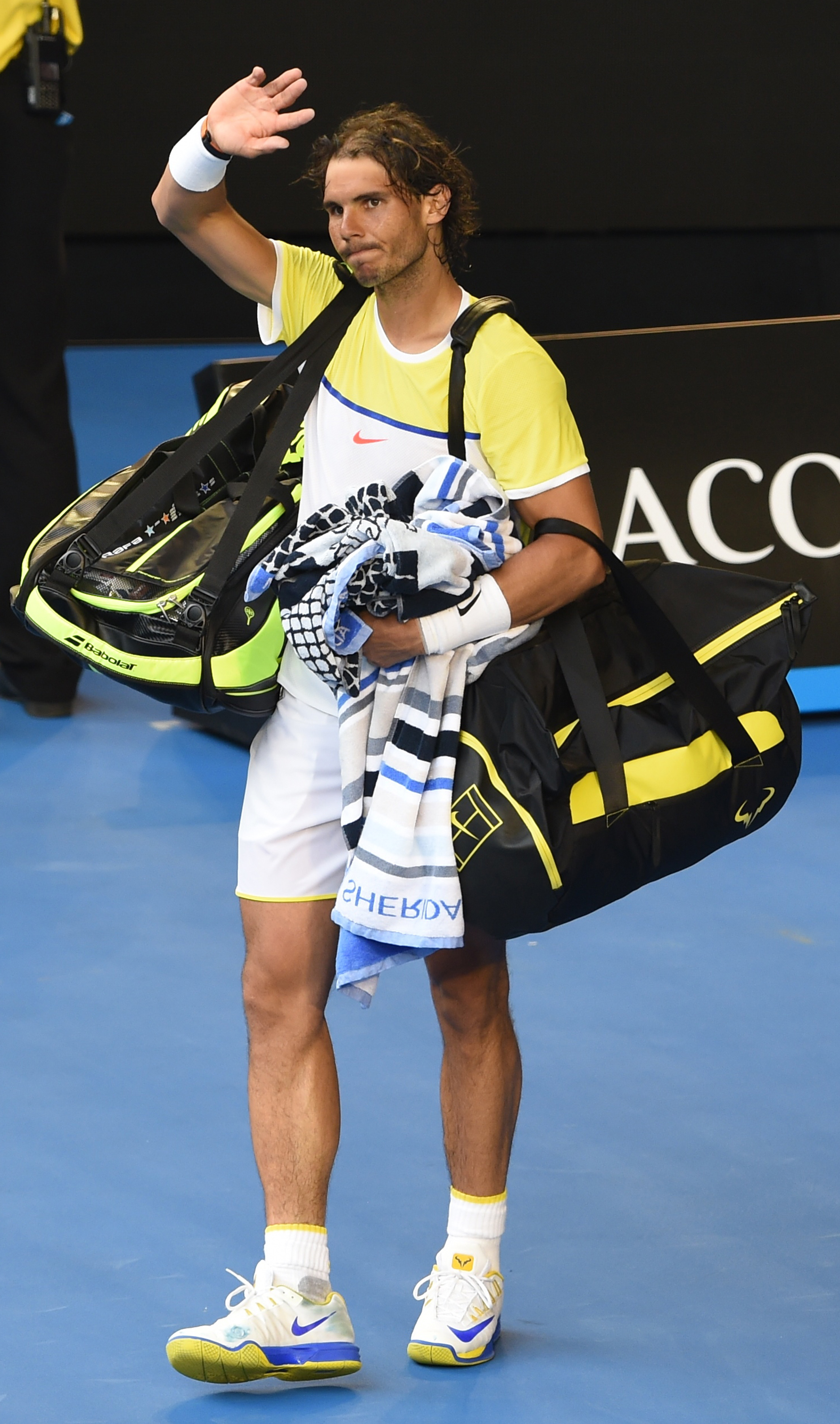Rafael Nadal se despediu cedo do Aberto da Austrália (Foto: WILLIAM WEST/AFP)