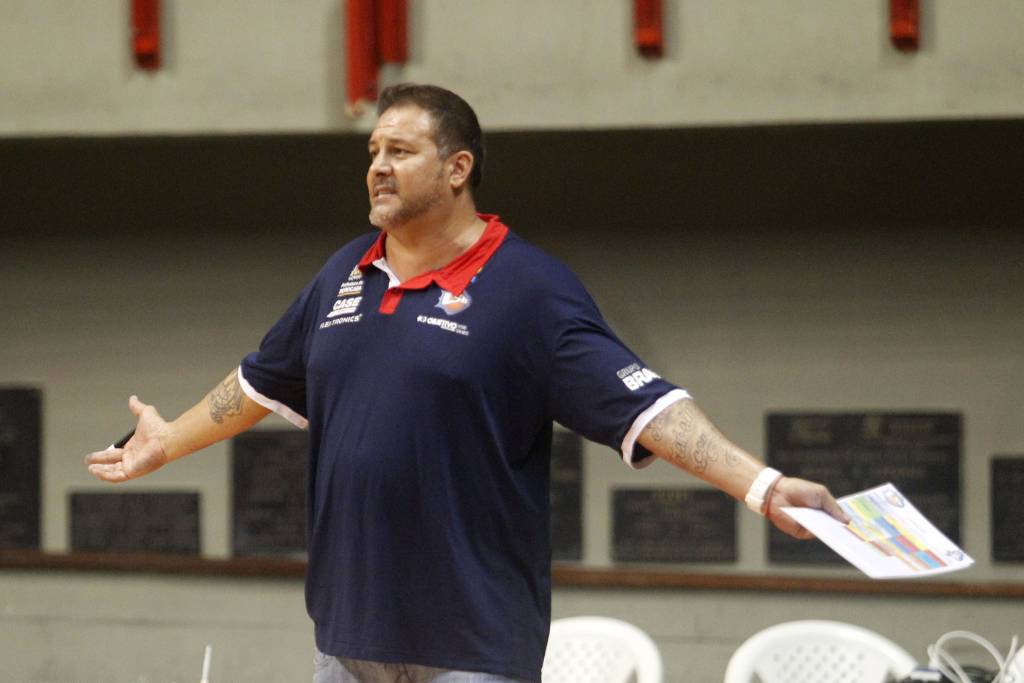 Rinaldo ficará seis meses afastado do comando da LSB (Foto: Divulgação)