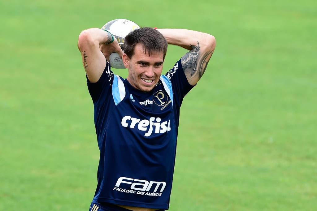 O argentino Mouche já negociou empréstimo com o Atlas-MEX, mas o acordo não avançou (Foto: Fernando Dantas/Gazeta Press)