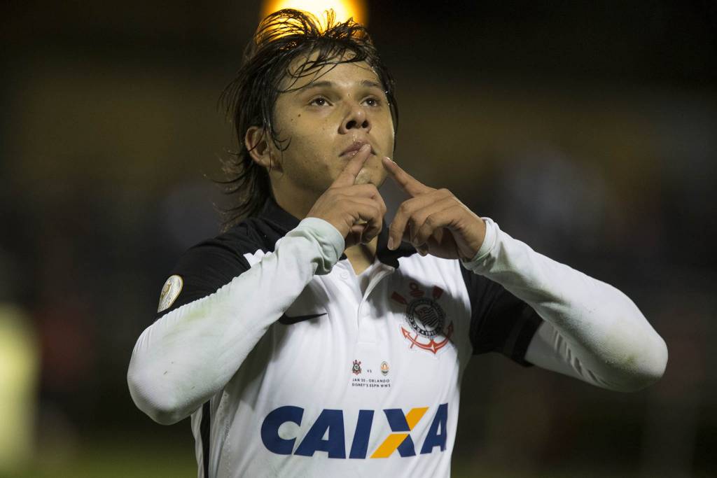 Atacante paraguaio está calando os seus críticos (foto: Daniel Augusto Jr./Ag. Corinthians)