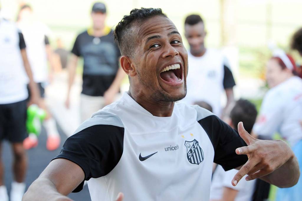 Aos 23 anos, Geuvânio será apresentado neste sábado como reforço do Tianjin Quanjian (foto:Ivan Storti)