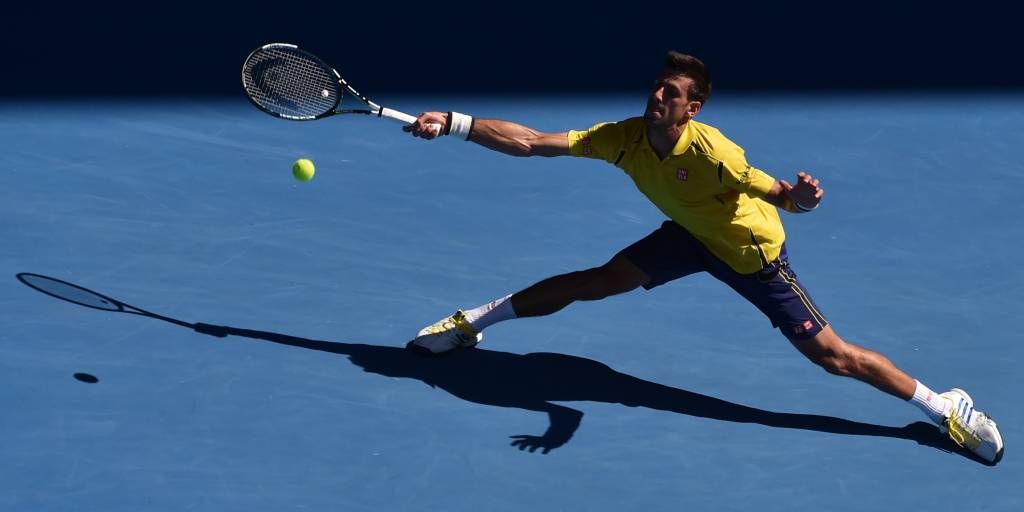 Novak Djokovic vai em busca do sexto título do Aberto da Austrália (Foto: Paul Crock/AFP)