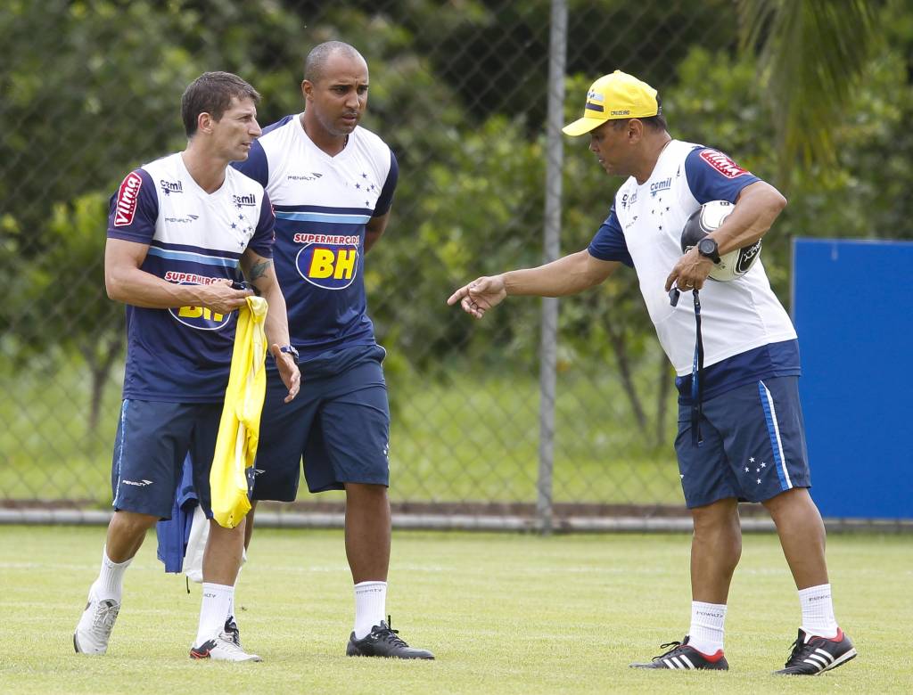 Contra a URT, Deivid deve repetir equipe que empatou com o Criciúma (Washington Alves/Light Press)