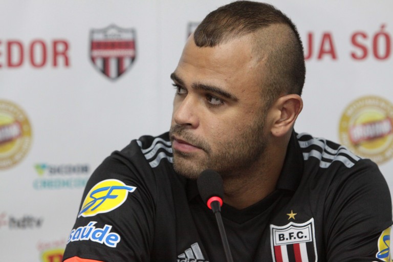 O meio-campista Allan Dias espera começar o Paulista com o pé direito (Foto: Divulgação)