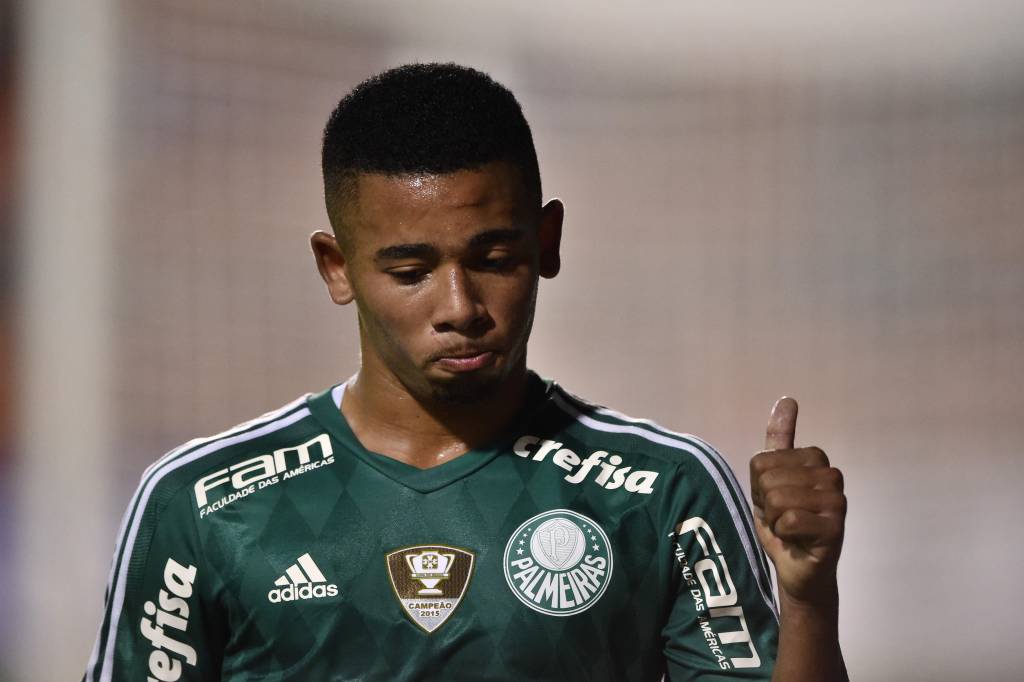 Atacante dedicou gol nessa quinta a afilhado (Foto: Fernando Dantas/Gazeta Press)