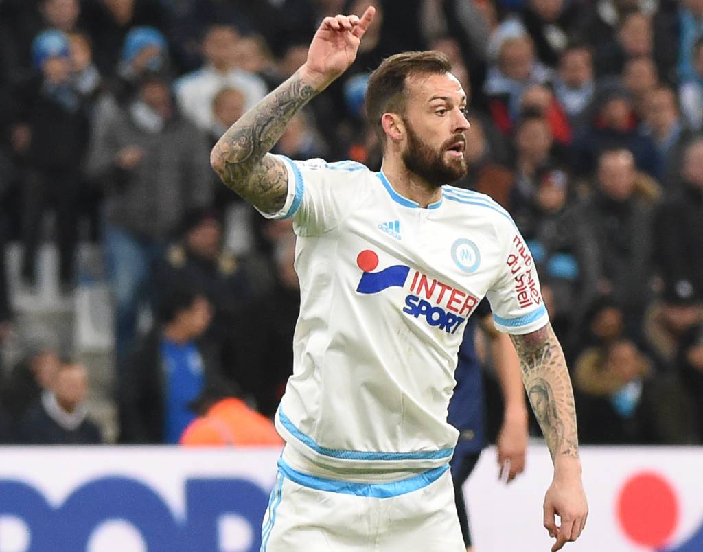 Atacante Steven Fletcher pode decidir para o Marselha contra o Tréssilac (Foto: Boris Horvat/ AFP)