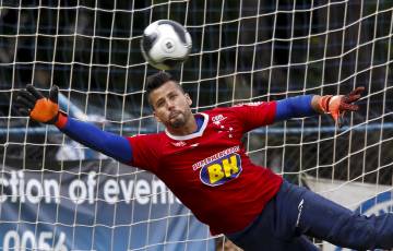 Poupado nesta sexta, Fábio esta confirmado entre os titulares para domingo (Washington Alves/Light Press)