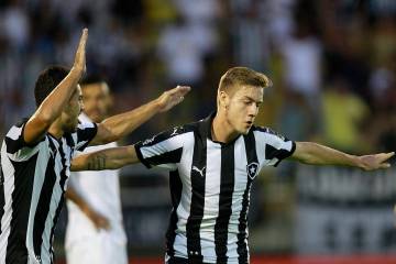 O jovem atacante Luis Henrique é um dos destaques do Fogão nesta temporada (Foto: Vitor Silva / SS Press / Botafogo)