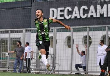 Bruno Sávio abriu o placar com 16 segundos de jogo no Independência (Carlos Cruz/AFC)