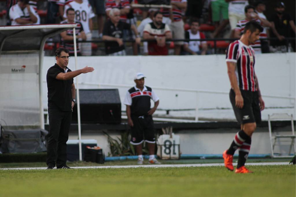 Martelotte vê melhora no seu time e possibilidade de atuar em nível alto. (Foto: Antônio Melcop/Santa Cruz FC)