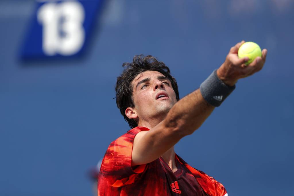 Brasileiro Thomaz Bellucci perdeu na estreia do Masters 1000 de Monte Carlo (Foto: AFP)