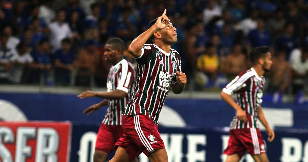 Com três gols e uma assistência, Diego Souza foi o grande nome do jogo no Mineirão (Nelson Perez/Fluminense)