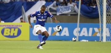 Para Dedé, Cruzeiro precisa corrigir pontos vulneráveis (Washington Alves/Light Press)