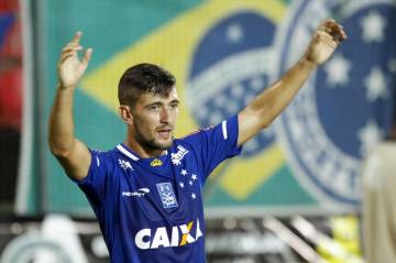 Clube também notificado por não cumprir pagamento referente à compra de De Arrascaeta (Washington Alves/LightPress)