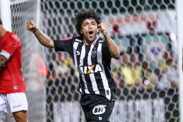 Luan brincou com eventual parceria com Robinho no Galo (Bruno Cantini/CAM)