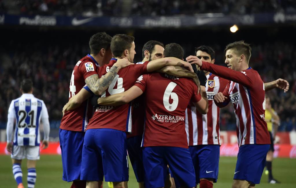 O Atlético de Madrid bateu a Real Sociedad, por 3 a 0, e consolidou-se no segundo lugar do Espanhol (Foto: Gerard Julien/AFP)